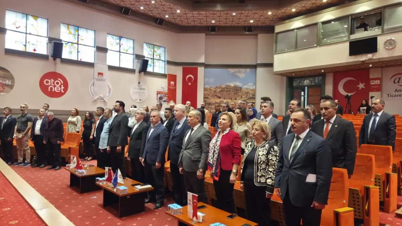 Uluslararası Ticaret ve Sağlık Turizmi Konferansı: Başarılar ve Vurgular