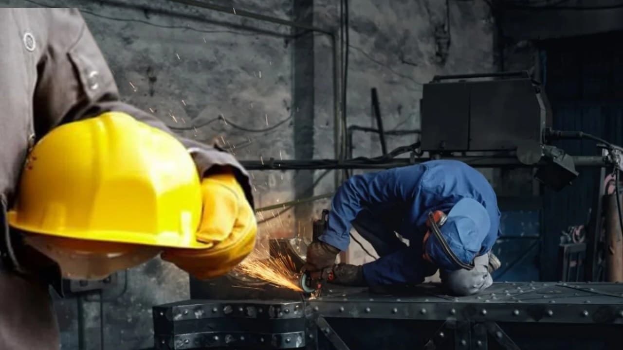 2026 Yılında Ücretli Çalışan Sayısında Sektörel Değişim