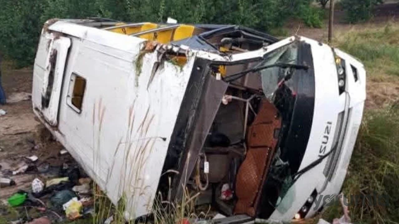 Isparta Gelendost'ta tur otobüsü devrildi: 4 ölü, 15 yaralı, 3'ü ağır