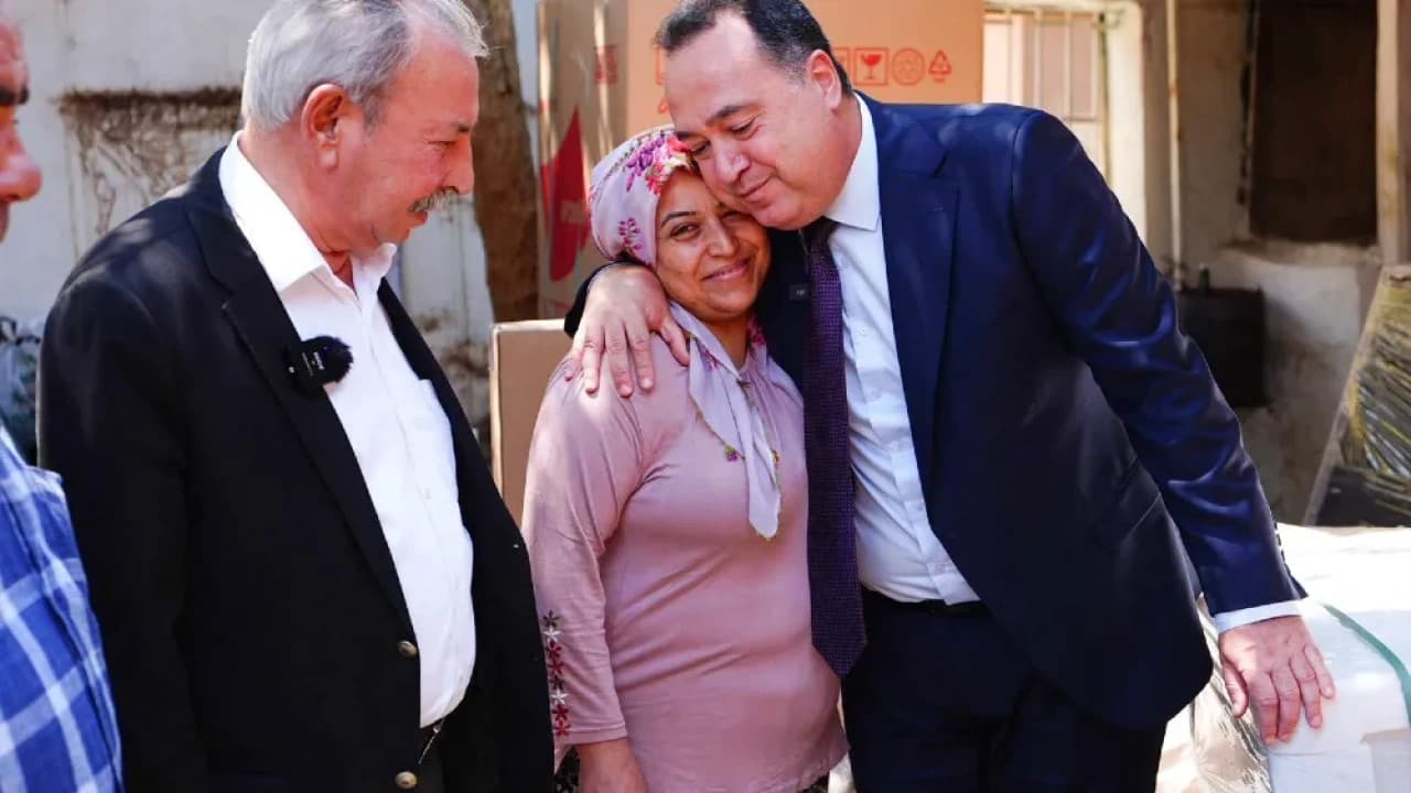 Manisa Büyükşehir’den selzedelere 700 bin TL ayni ve nakdi destek