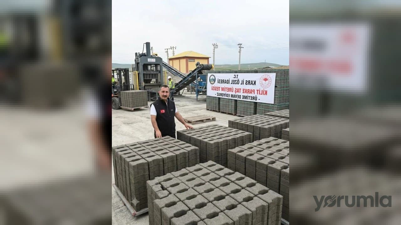 Kars İl Özel İdaresi kilit parke taşı üretimini artırarak kırsal altyapıyı güçlendiriyor