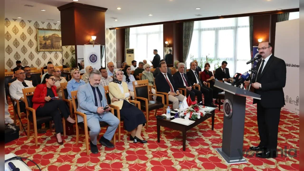 Atatürk Üniversitesi, Envâr-i Şarkiyye eserini Konuk Evi’nde tanıttı