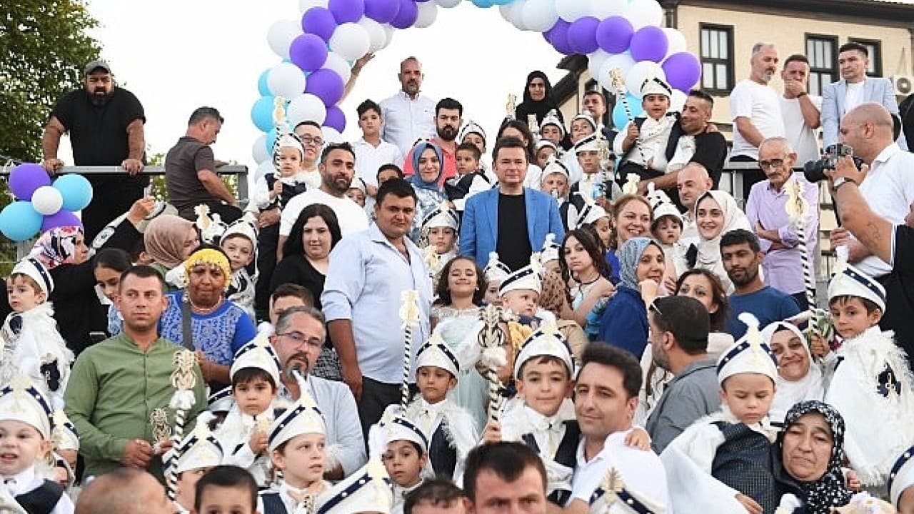 Osmangazi'de 200 çocuk için dev sünnet şöleni: Coşku Bağlarbaşı Meydanı'nda yaşanacak!