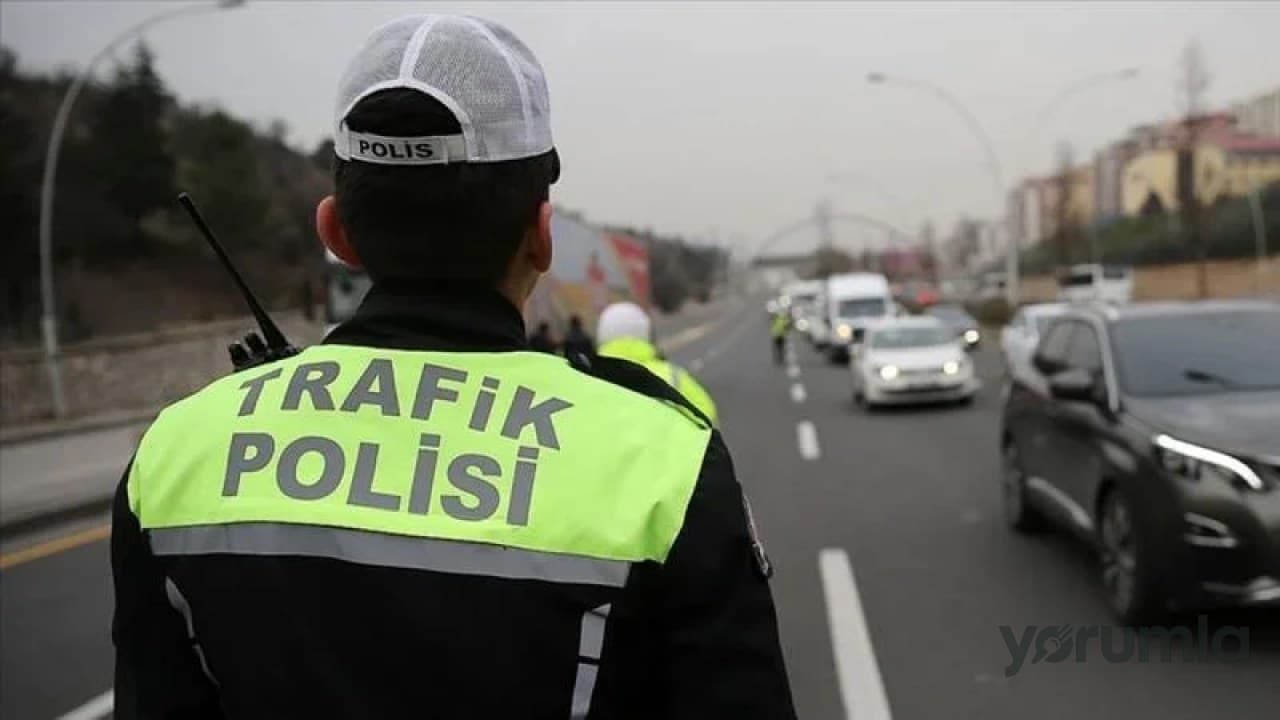 İstanbul’da pazar günü trafik düzenlemesi: 09.00 ve 12.00’de bazı yollar kapanacak