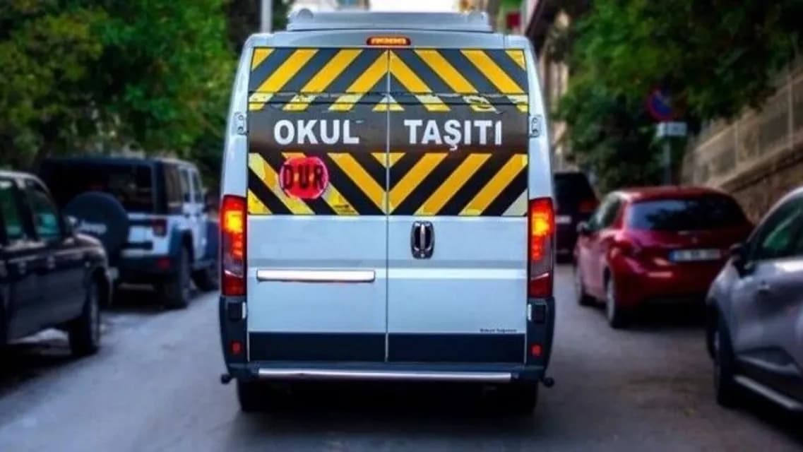İzmir Büyükşehir Belediyesi 400 servis aracı plakası için ihale sürecini başlattı
