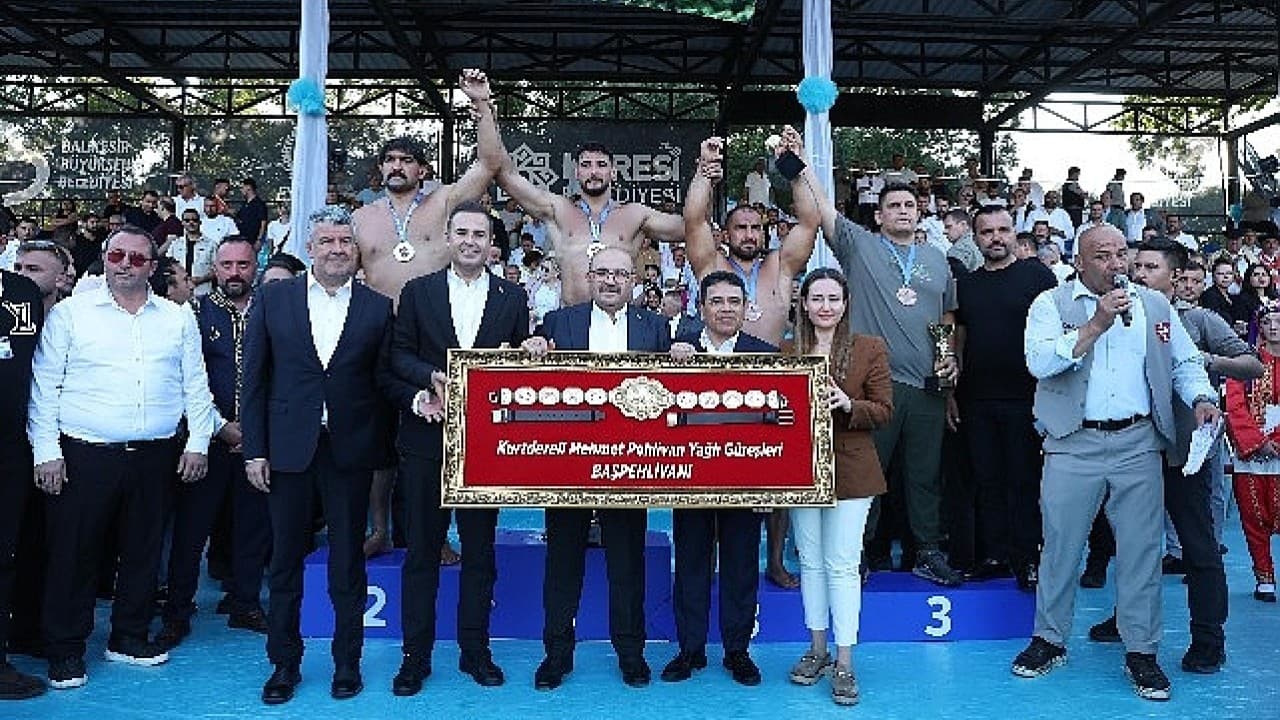 CW Enerji Yağlı Güreş Ligi 7. etap finalinde Mustafa Taş başpehlivan oldu
