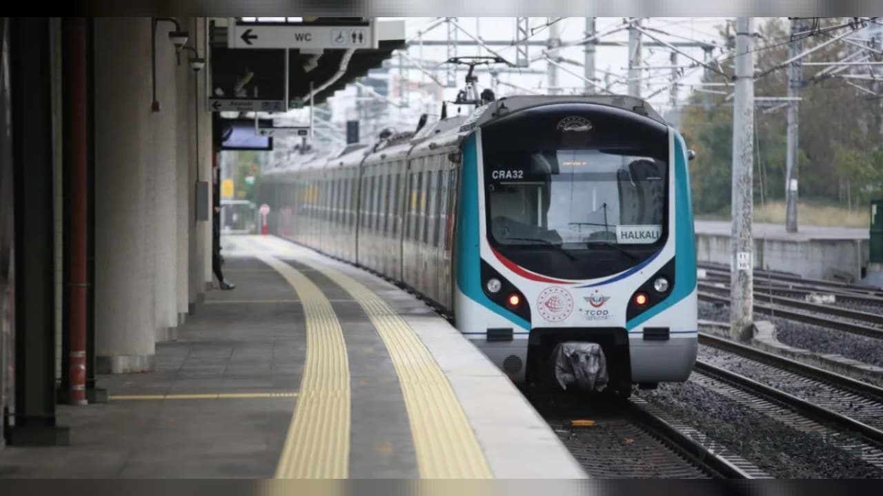 30 Ağustos’ta 5 raylı hat ücretsiz: Başkentray, Marmaray, İZBAN seferleri