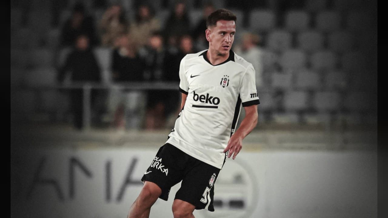 Amir Hadziahmetovic’in Beşiktaş sözleşmesi karşılıklı anlaşmayla sona erdi