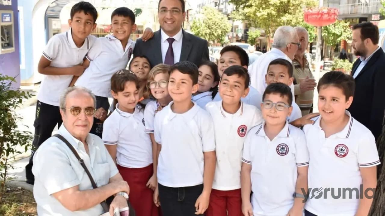 Balçova’da 1. sınıftan 12. sınıfa okul kıyafeti, çanta ve ayakkabı desteği