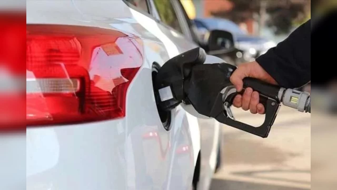 Motorine dev zam geliyor! 4,62 TL'lik artış için gece yarısı işaret edildi