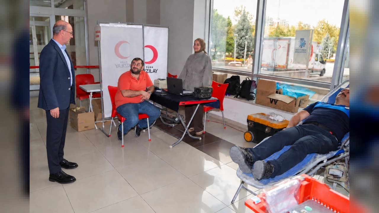 Başkan Pekyatırmacı'dan Kızılay Kan Bağış Kampanyasına Destek