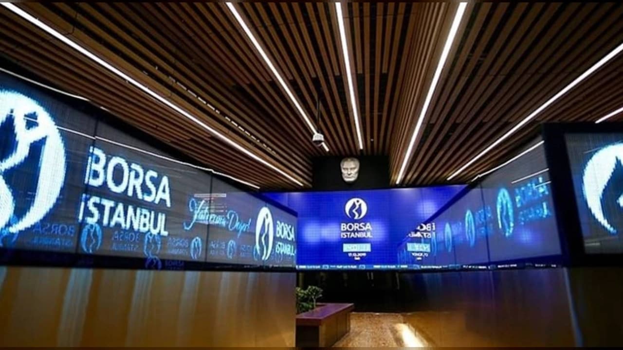 BIST 100 Endeksinde Sert Dalgalanma: Bankacılık Hisseleri Öncülüğünde Hızlı Toparlanma