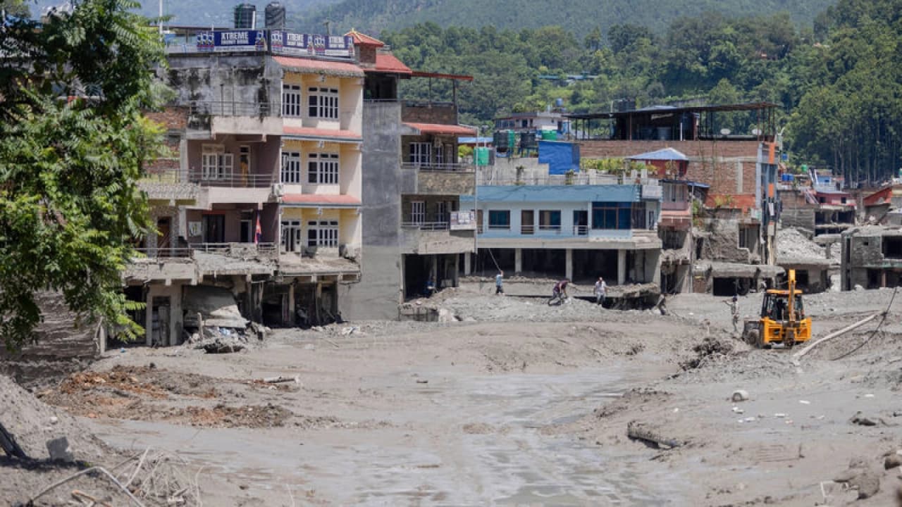 Nepal'deki Felakette Can Kaybı 1403'e Yükseldi: 6 Bin 150 Kayıp İçin Arama Kurtarma Seferberliği