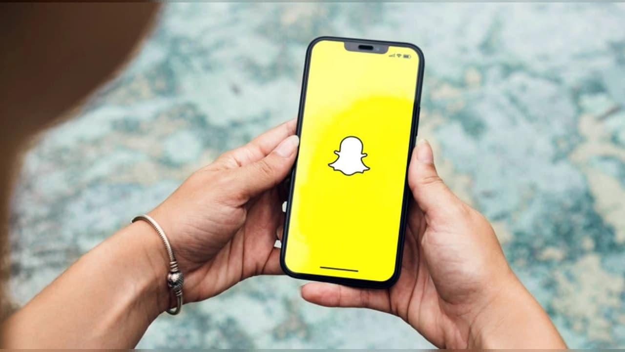 Snapchatten Gençler İçin Zaman Kısıtlaması Açıklaması: Sektör Normu Olabilir