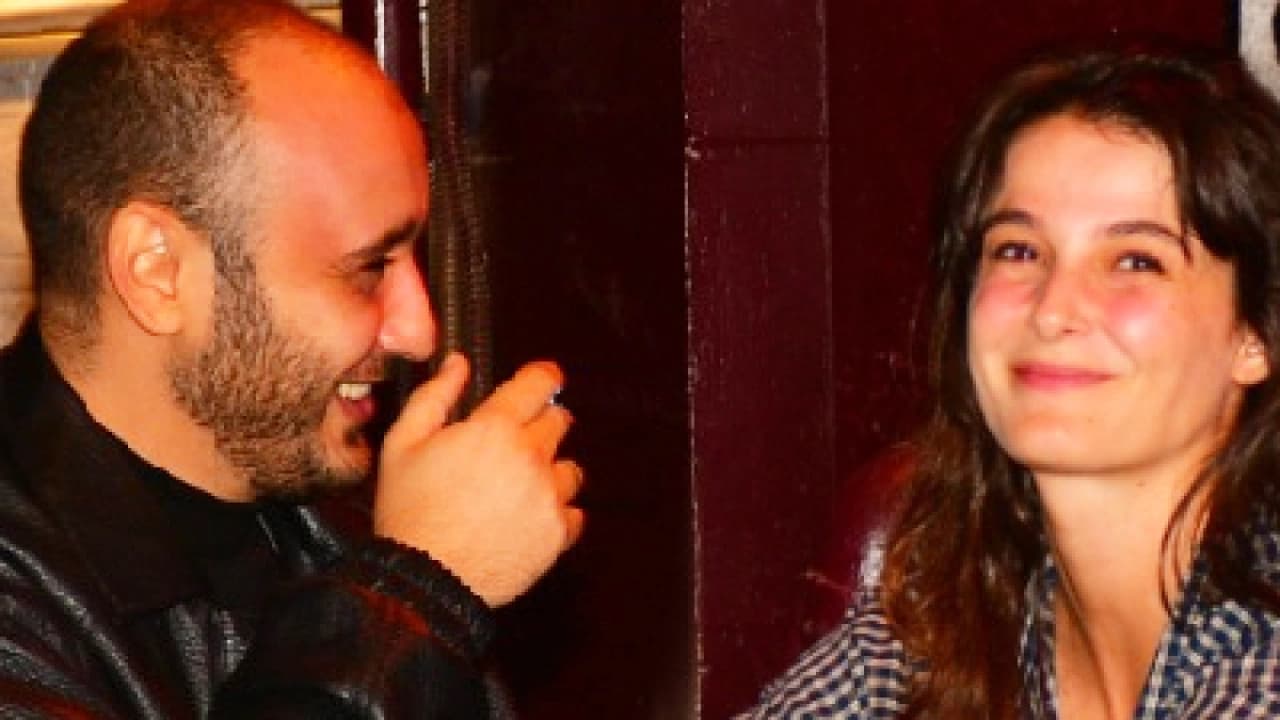 Büşra Develi'den Güzellik Baskısı İsyanı: Kadınları Artık Rahat Bıraksınlar!