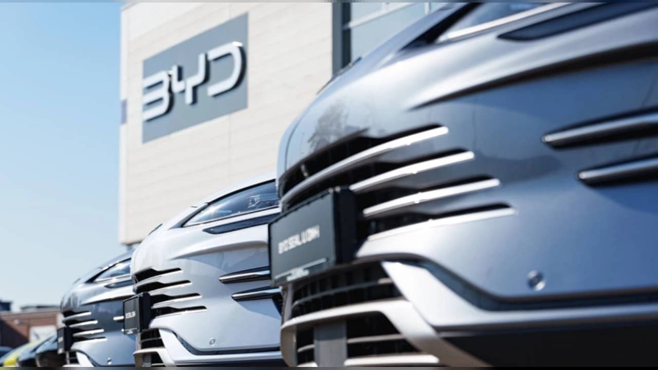 BYD'den Çin'de Büyük Geri Çağırma: 180 Bin Araç Servise Çağrılıyor