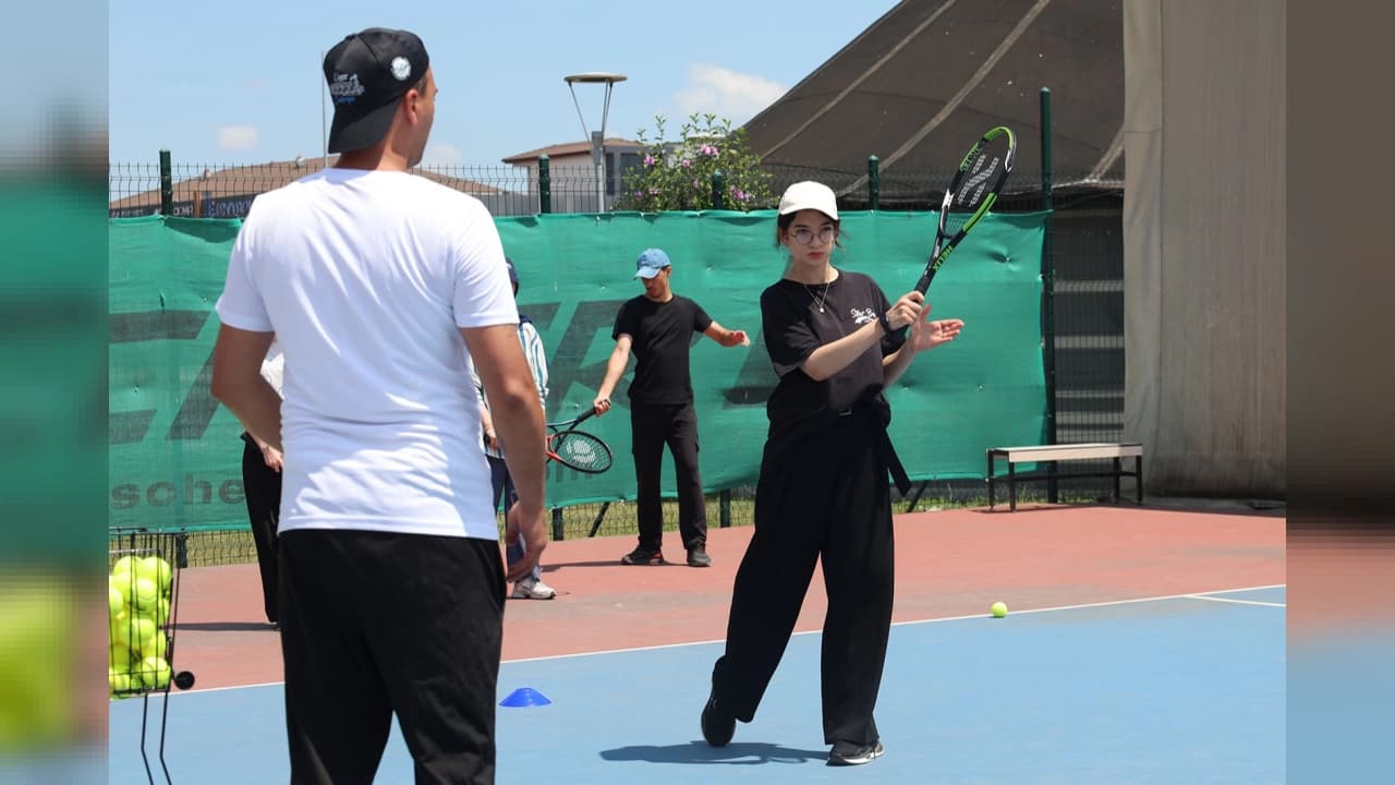Sakarya Büyükşehir Belediyesi Sonbahar Tenis Kursu Kayıtları Başlıyor