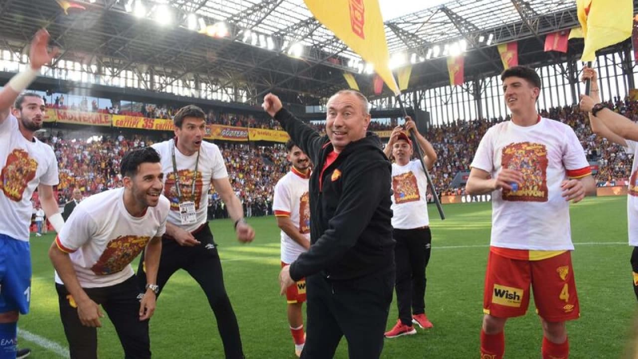 Göztepe'de Stanimir Stoilov Rekoru: İstikrar Abidesi 10 Yılın Zirvesinde