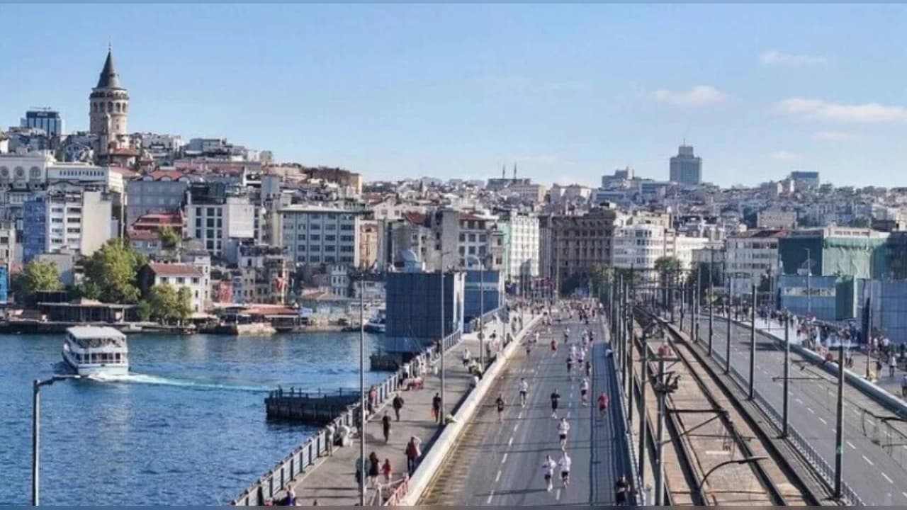 İstanbul'da yarın hangi yollar kapalı? Fatih ve Beyoğlu trafik uyarısı