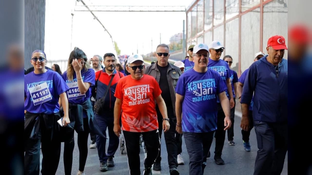 6. Uluslararası Kayseri Yarı Maratonu 10 Bin Sporcunun Katılımıyla Gerçekleşti
