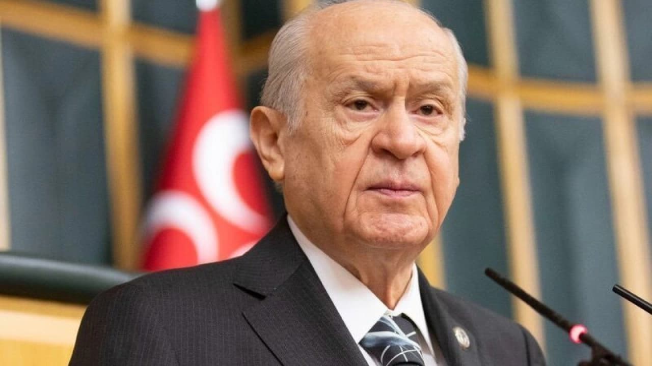 Devlet Bahçeli'den Vatan Sevdası Vurgusu: Gelecek Nesilleri Düşüneceğiz