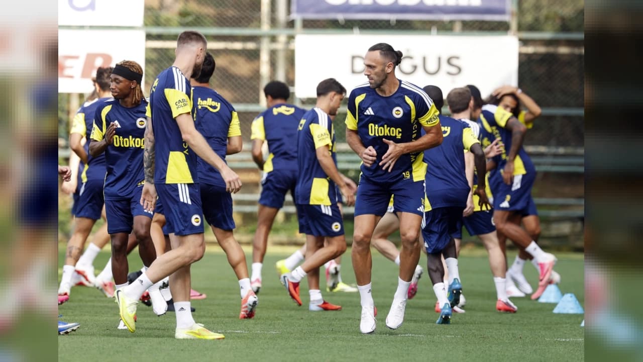 Fenerbahçe'de Dorgeles Nene sürprizi: Ayrılık kararını menajerine iletti!