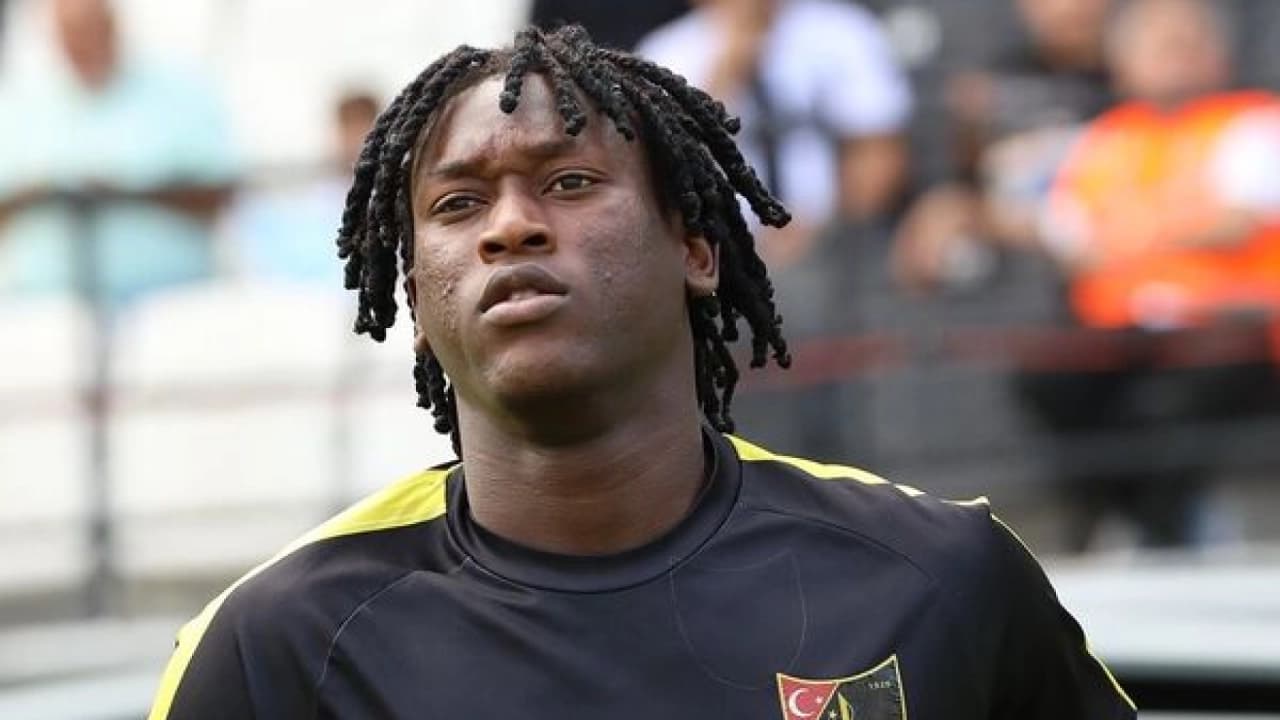 İstanbulsporlu Elvin Mendy Maç Sonrası Hastaneye Kaldırıldı! Anjiyo Yapıldı