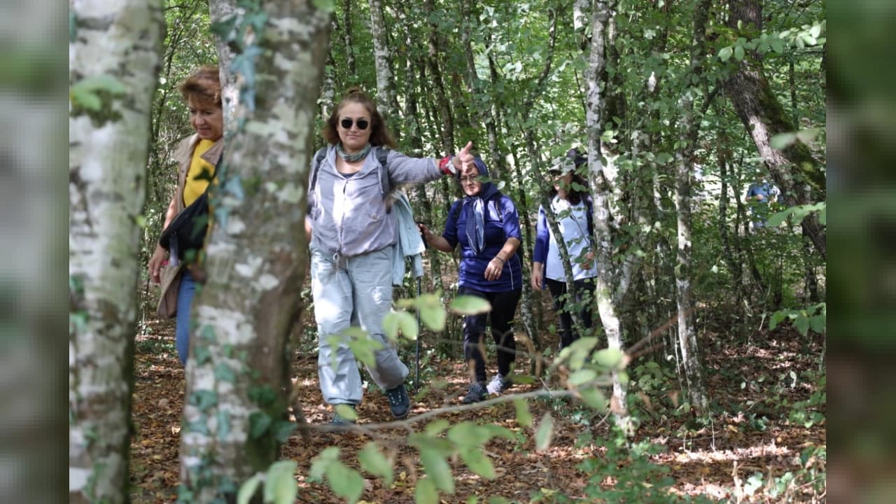 İzmit Belediyesi'nden Fethiye Mahallesi'nde Doğa Yürüyüşü Etkinliği