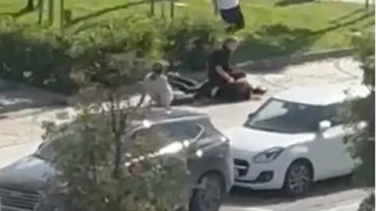 Başakşehir'de Esnafın 'Su Sızıntısı' Kavgası Kanlı Bitti: 3 Yaralı, 1 Gözaltı