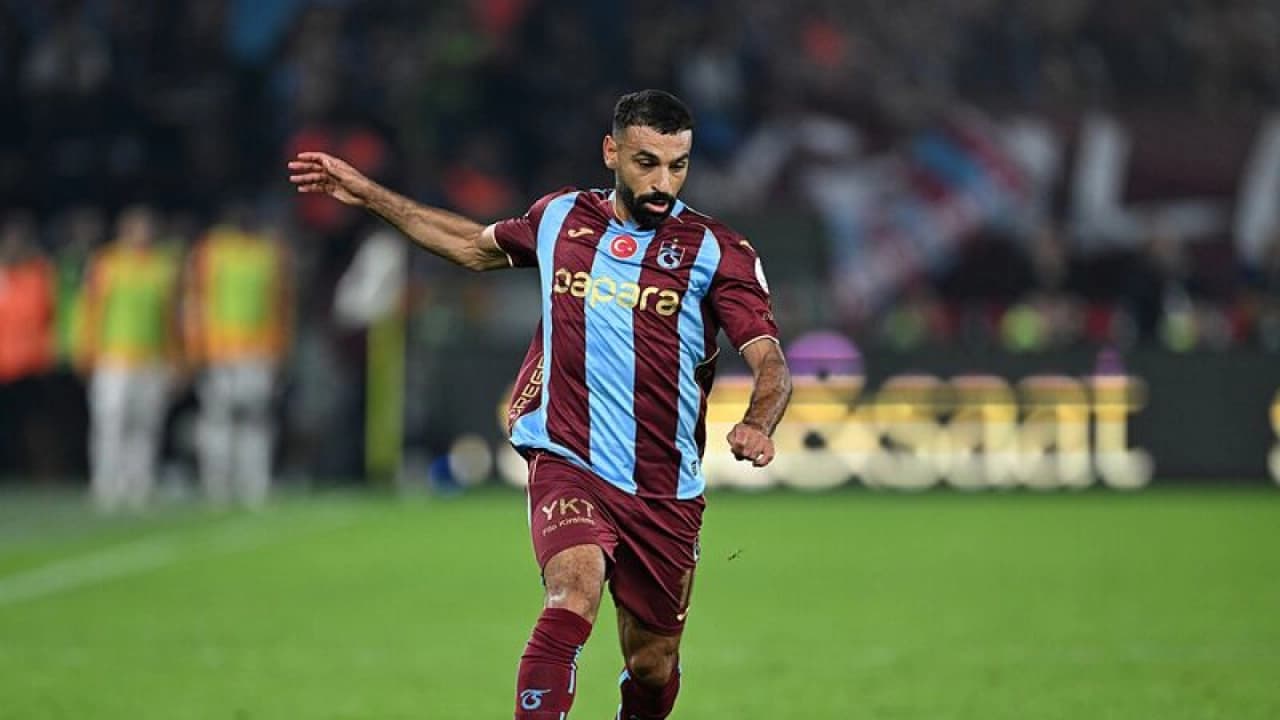 Trabzonspor'un yıldızı Muhammed Salah'a İngiltere'de şok trafik cezası: 6 ay men!