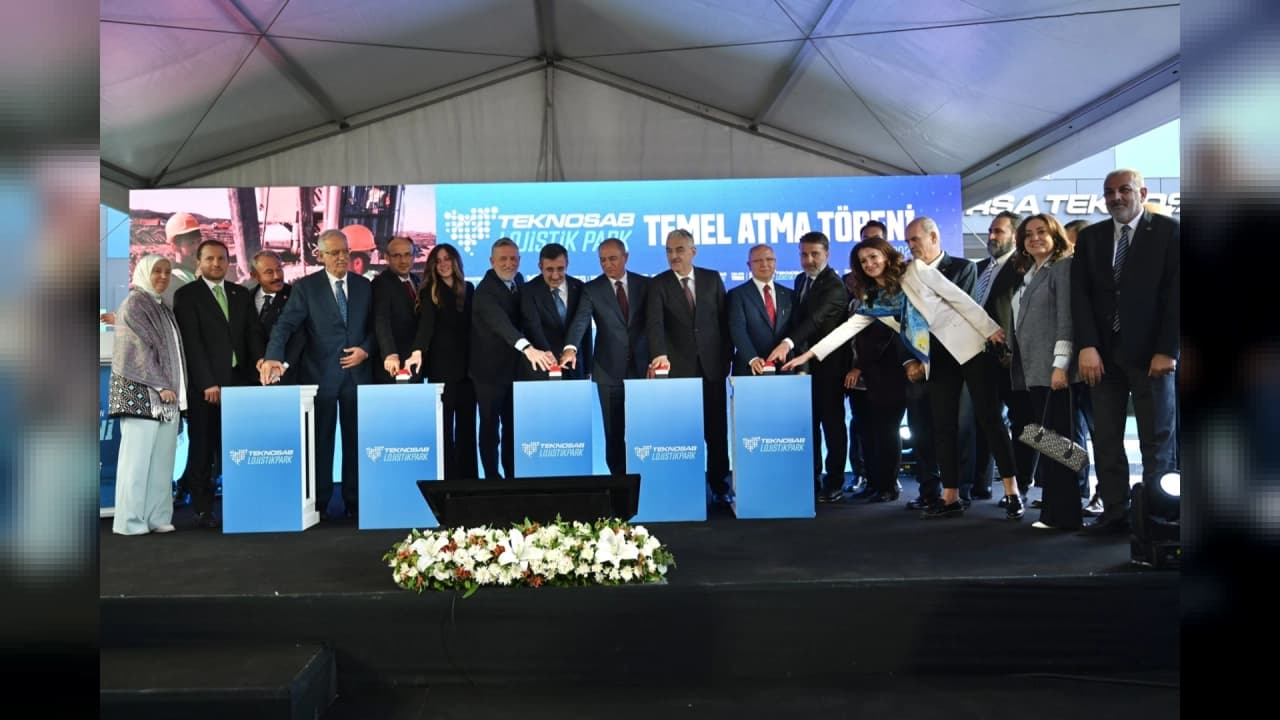 Bursa'da 210 Milyon Dolarlık TEKNOSAB Lojistik Park'ın Temeli Atıldı: İlk İmza Hepsiburada'dan