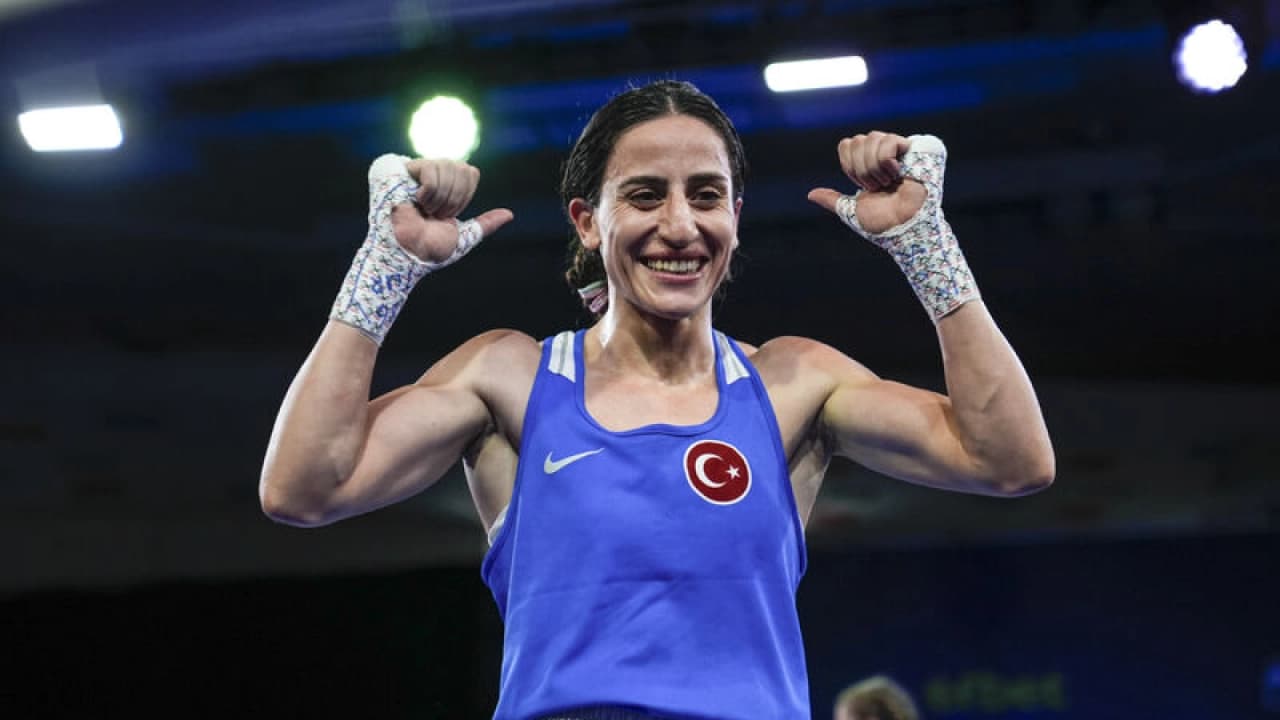 Gizem Özer Avrupa Şampiyonası'nda Madalyayı Garantiledi, Buse Naz Çakıroğlu Veda Etti