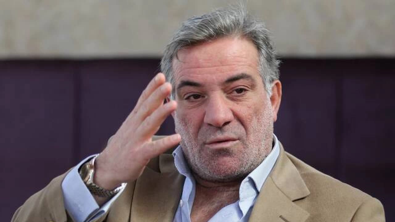 Kadir İnanır'ın Miras Davasında Şok Gelişme: Neslihan Acar'dan Eski Eşi Levent İnanır'a Uzaklaştırma Kararı!