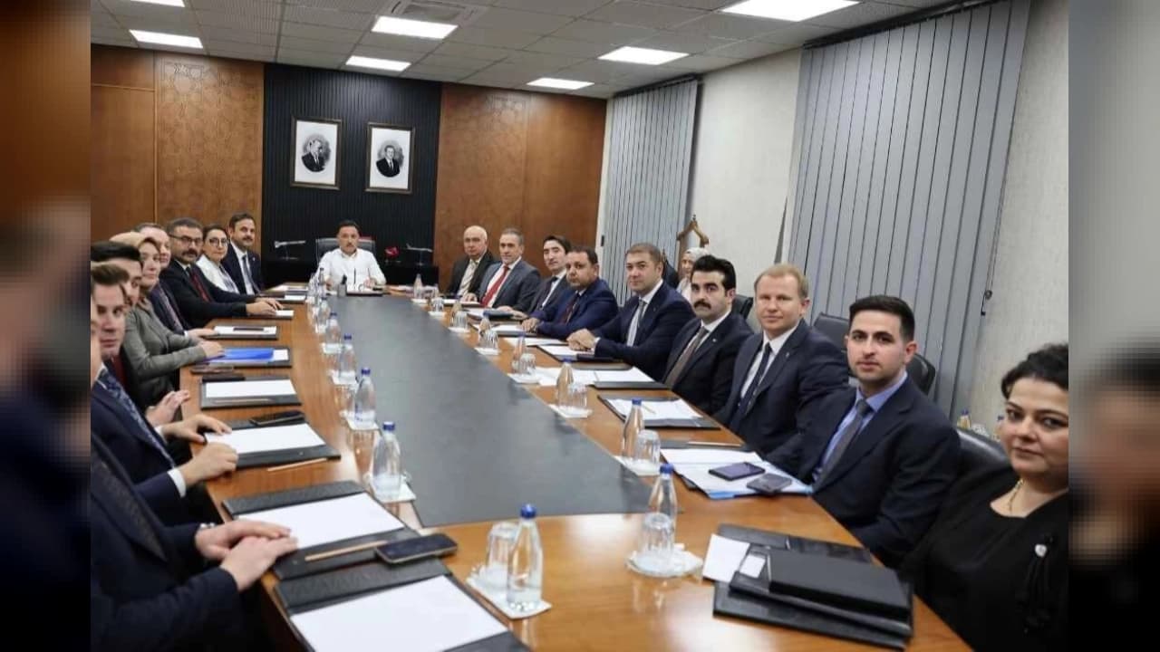 Kayseri'de 'Sensiz Olmaz Projesi' Masaya Yatırıldı: Vali Çiçek Başkanlığında Kritik Zirve