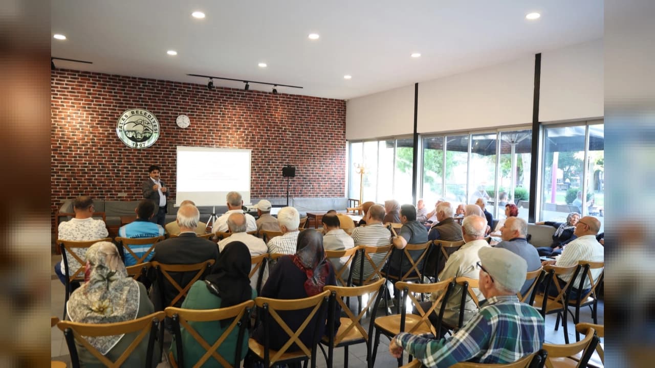 Kayseri'de Yaşlılara Yönelik Alzheimer Bilgilendirme Programı Düzenlendi