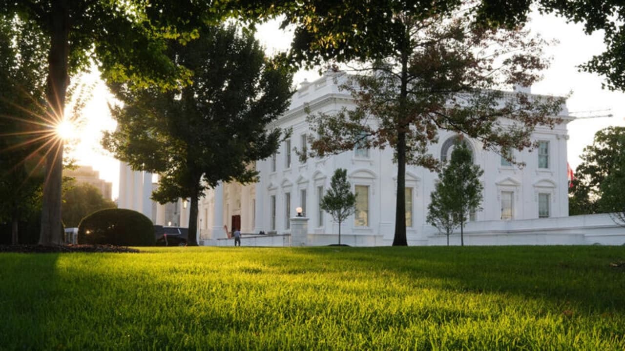 ABD Mahkemesinden Medya Özgürlüğü Kararı: Trump'ın CNN, MS NOW ve Politico Yasağı İptal Edildi