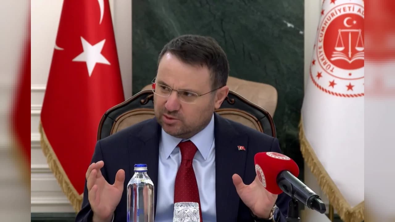 Adalet Bakanı Akın Gürlek'ten Fon Soruşturması Açıklaması: 76 Şüpheliye İşlem