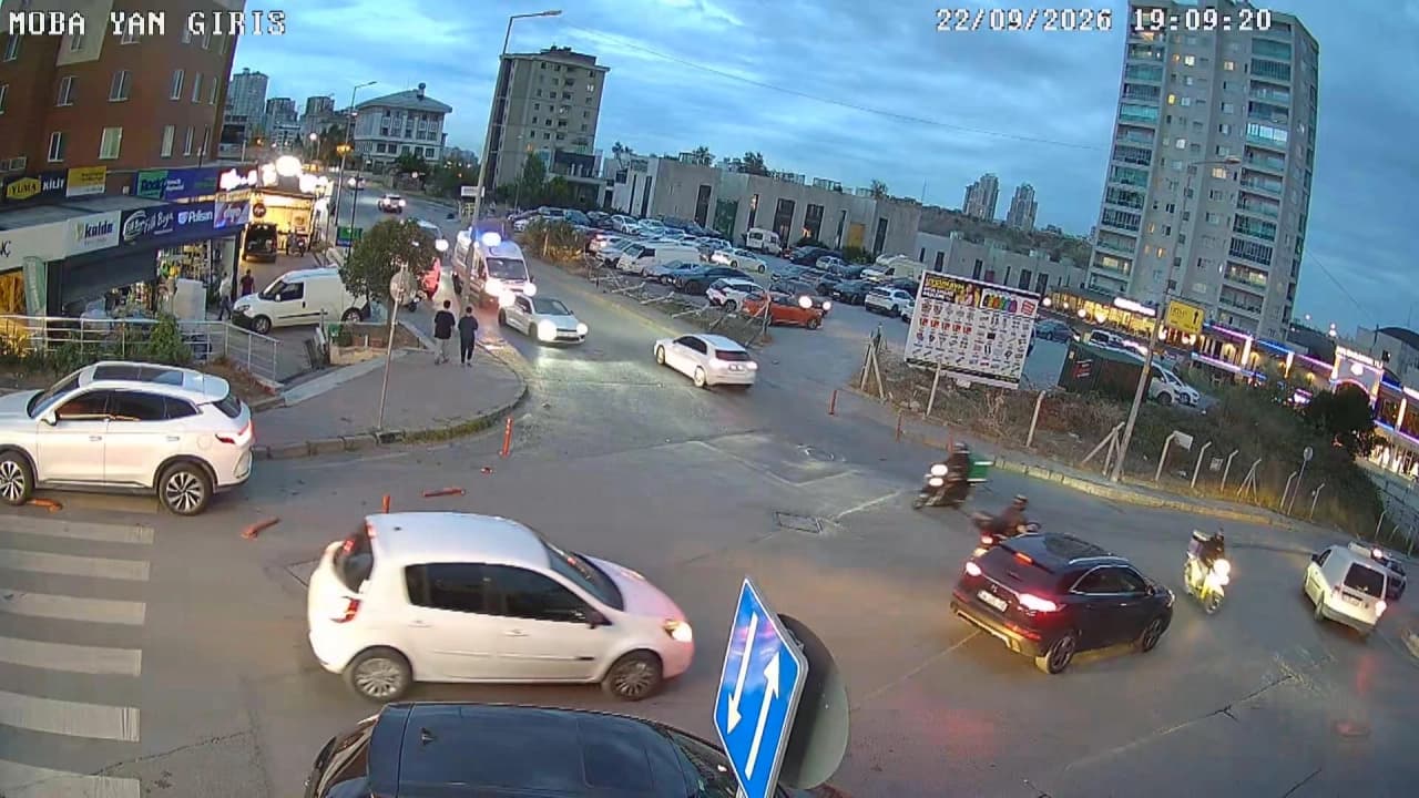 Başakşehir'de Ambulansın Önünü Kesen Sürücüye 466 Bin Lira Ceza ve Adli İşlem