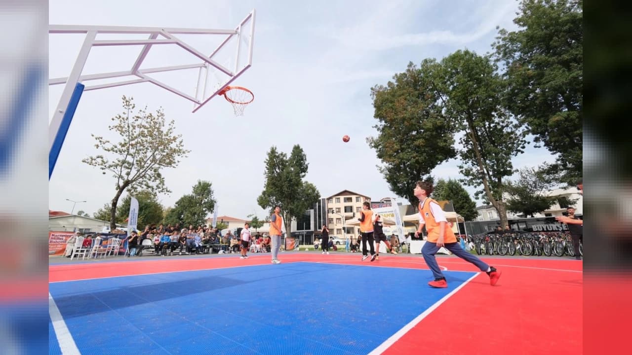Sakarya'da 3x3 Sokak Basketbolu Turnuvası Heyecanı