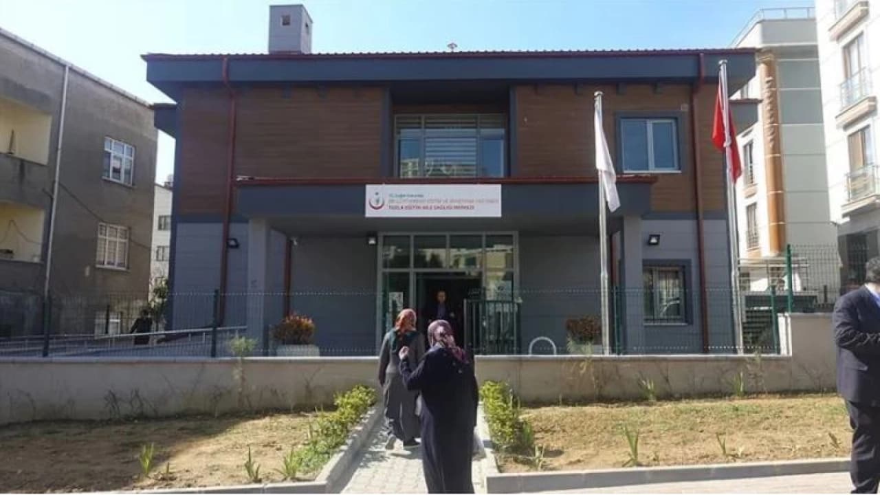 Aile Hekimlerinden Kiralık Bina İsyanı: Kamusal Çözüm Bekleniyor