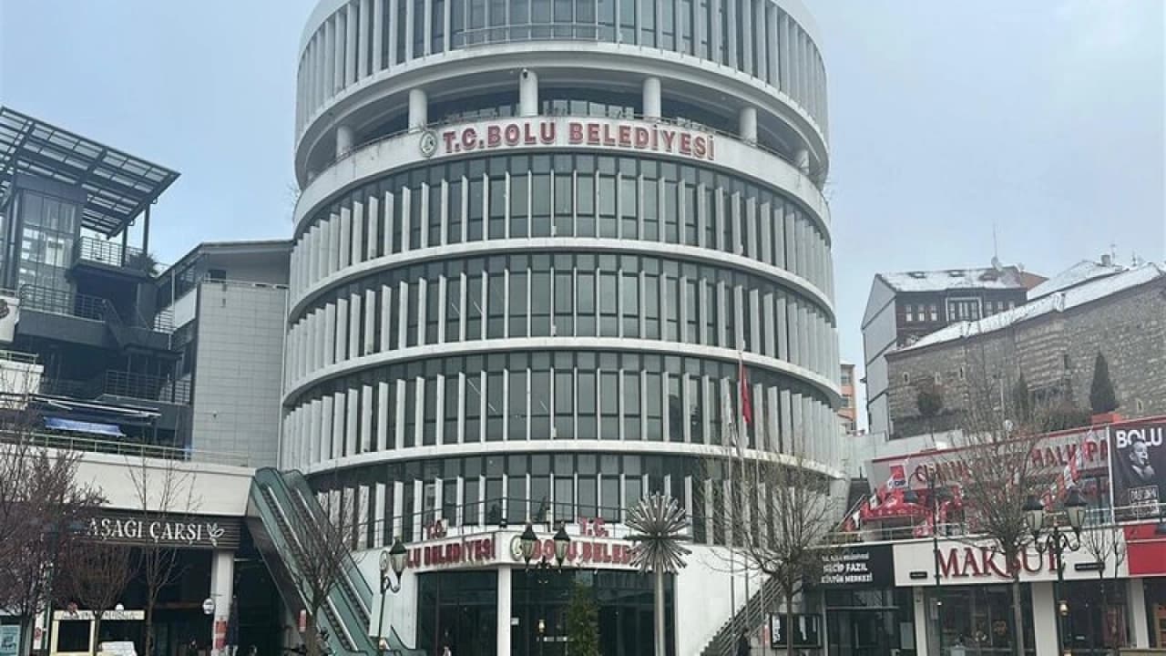 Bolu'da İhale Yolsuzluğu Operasyonu: Eski Çadırlar 34 Milyon TL'ye Satılmış!
