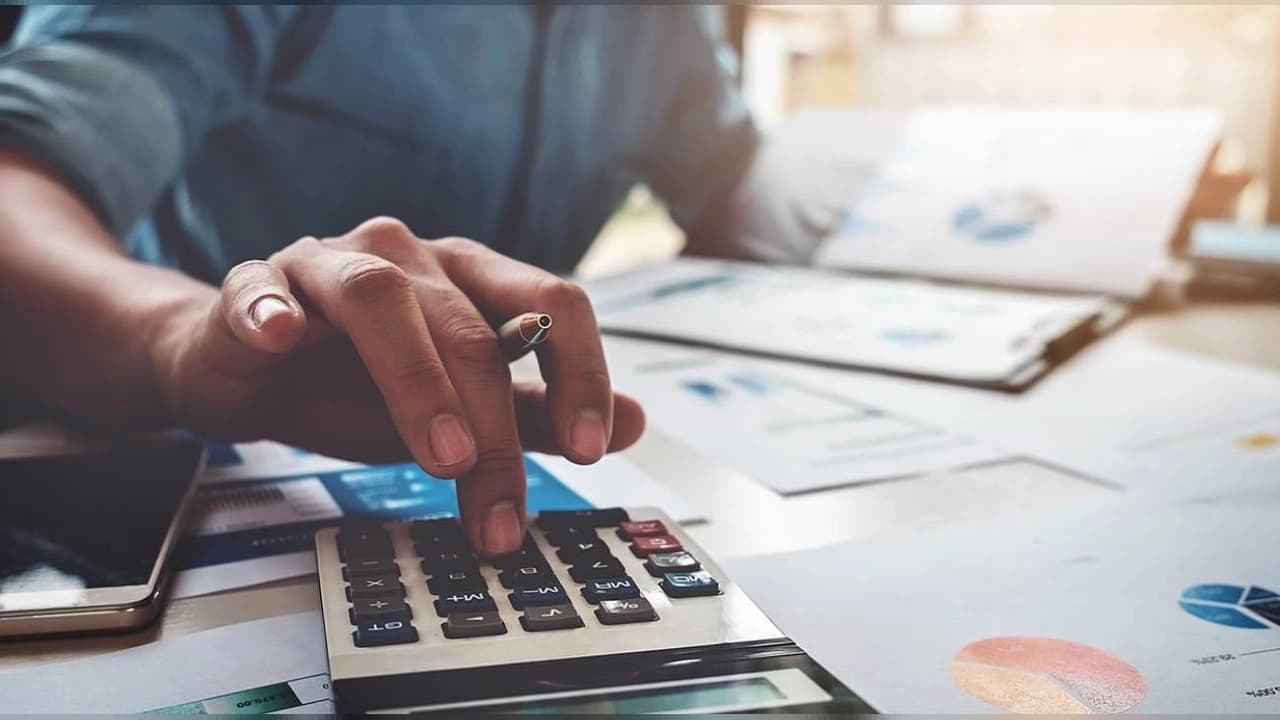 Ekim Ayı Ekonomi Takvimi Netleşti: Dış Ticaret, Enflasyon ve Bütçe Gözetim Altında