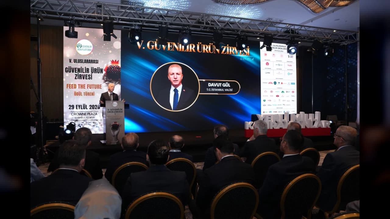 İstanbul'da 5. Uluslararası Güvenilir Ürün Zirvesi Gerçekleşti
