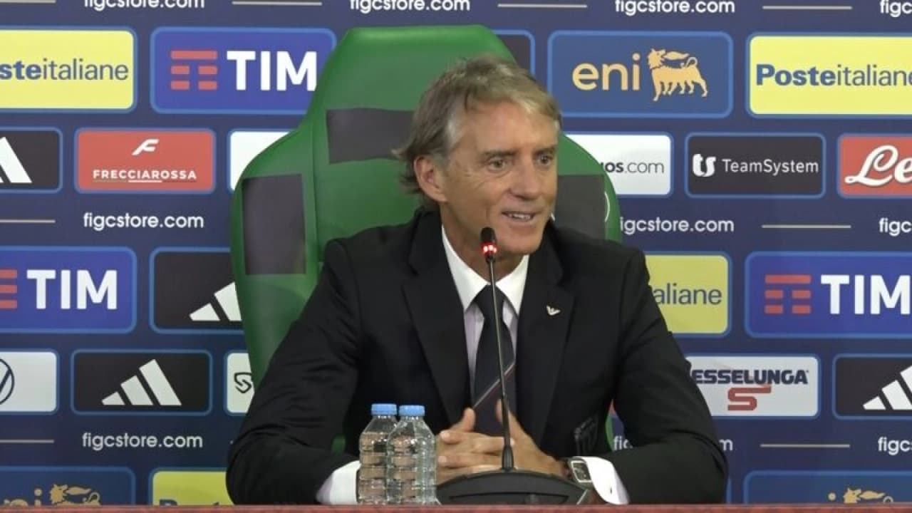 Mancini'den 4-1'lik Türkiye Galibiyeti Sonrası Çarpıcı Mesaj: "Belçika Sonrası Reaksiyonumuz Harikaydı