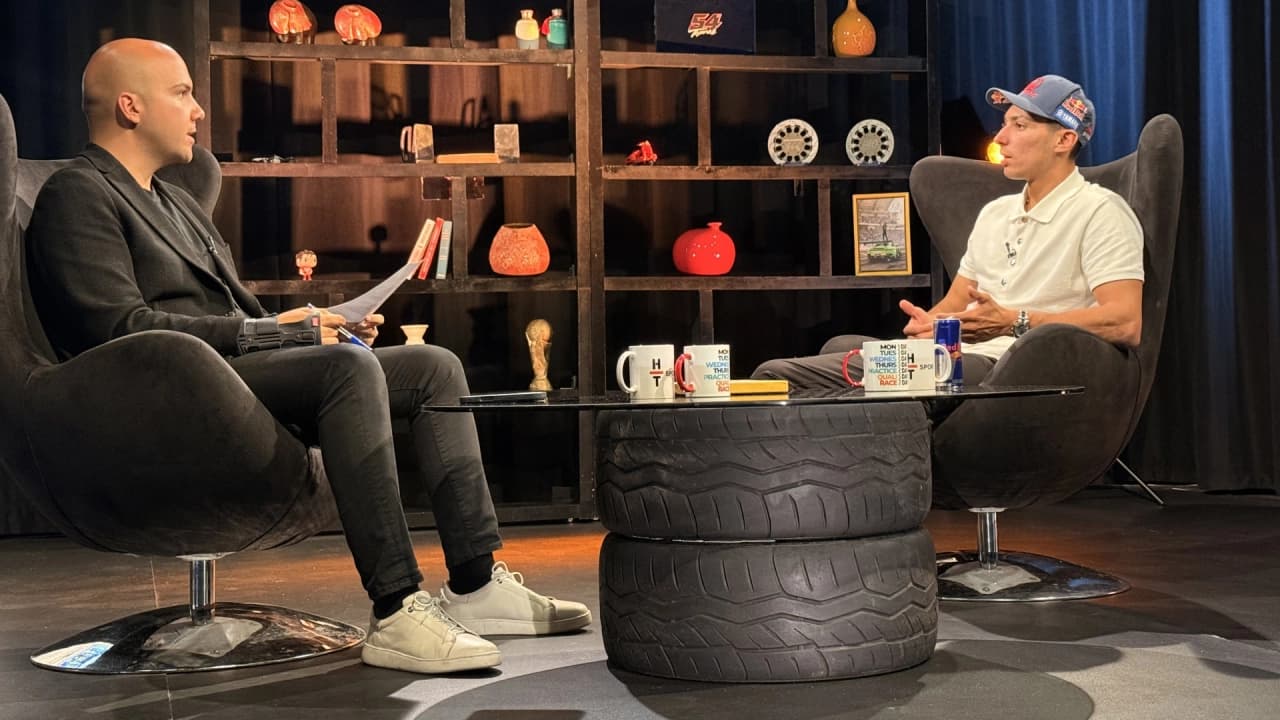 Toprak Razgatlıoğlu'ndan HT Spor'a özel açıklamalar: Valentino Rossi gibi arabalarla yarışabilirim