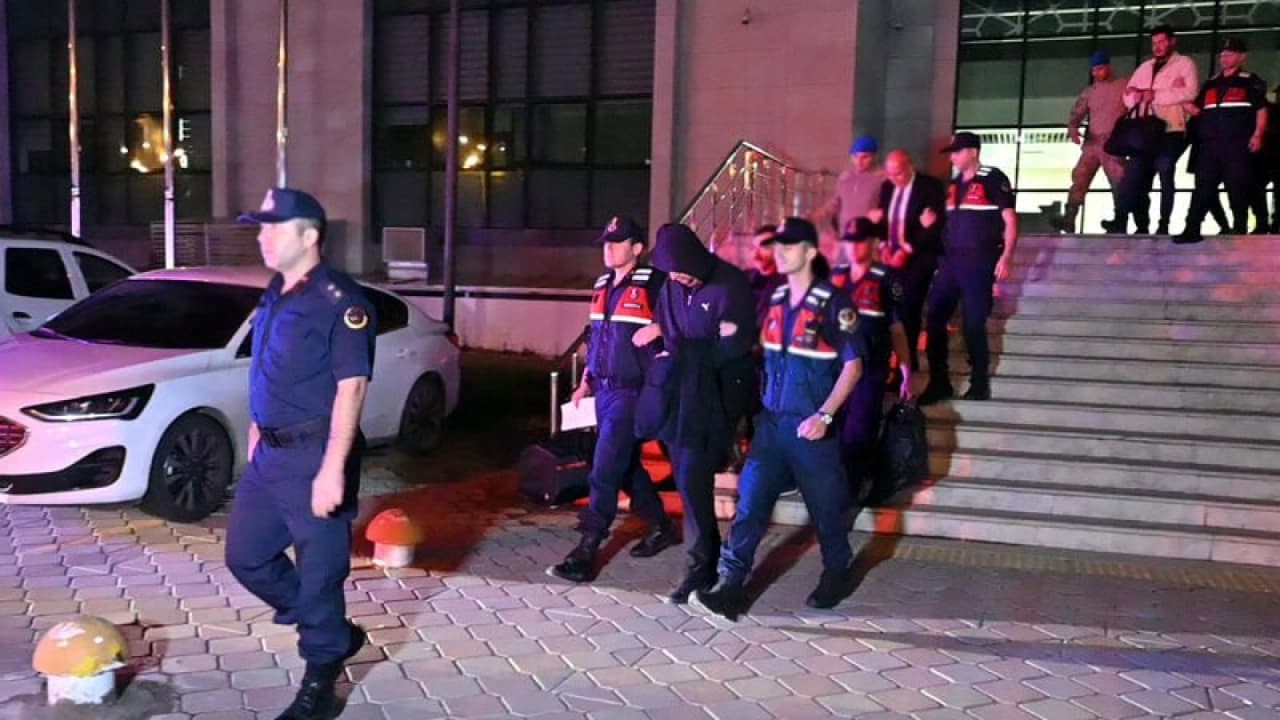 Yahşihan Belediyesi'nde Yolsuzluk Operasyonu: Ahmet Sungur ve Osman Türkyılmaz Tutuklandı