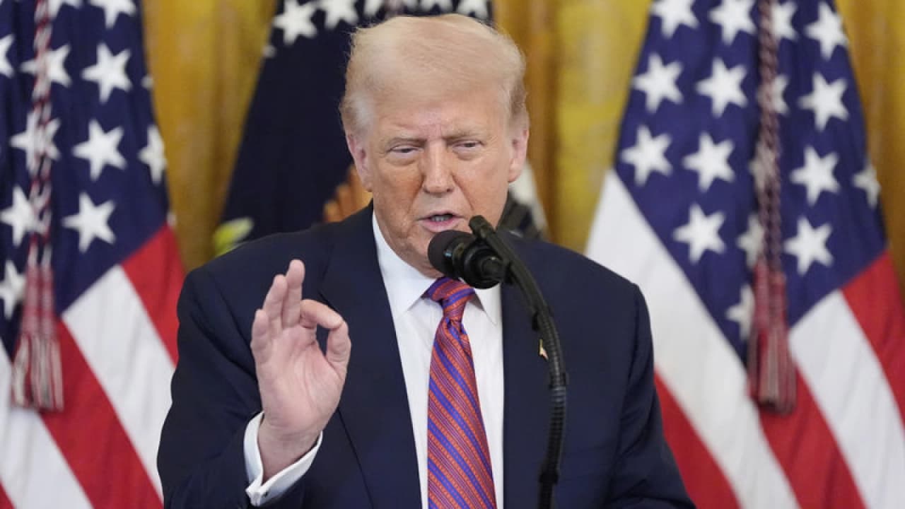 Donald Trump'tan 'Süper Zeka' Kararnamesi: Yapay Zeka Terimi Tarihe Karışıyor