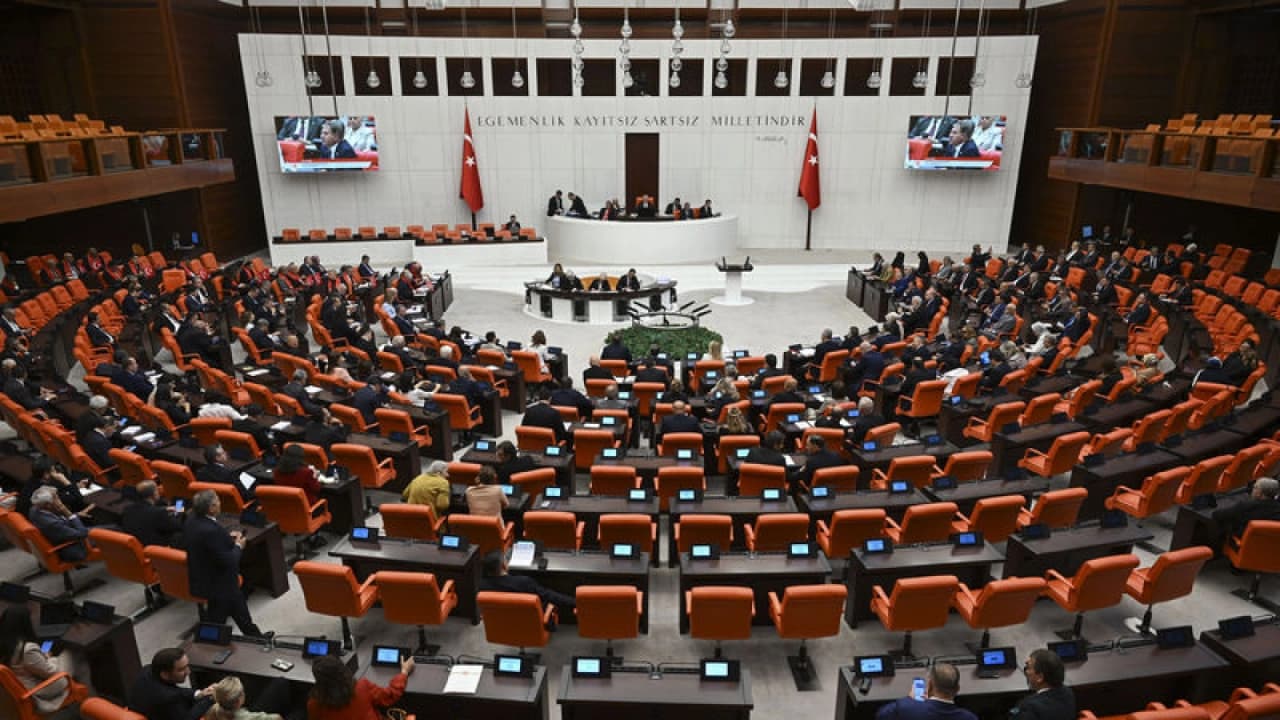 TBMM Yarın Yeni Yasama Yılına Başlıyor: Cumhurbaşkanı Erdoğan Hitap Edecek