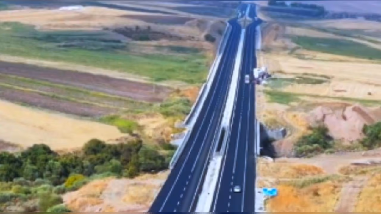 Abdulkadir Uraloğlu: Diyarbakır Güneybatı Çevre Yolu ulaşımı rahatlattı