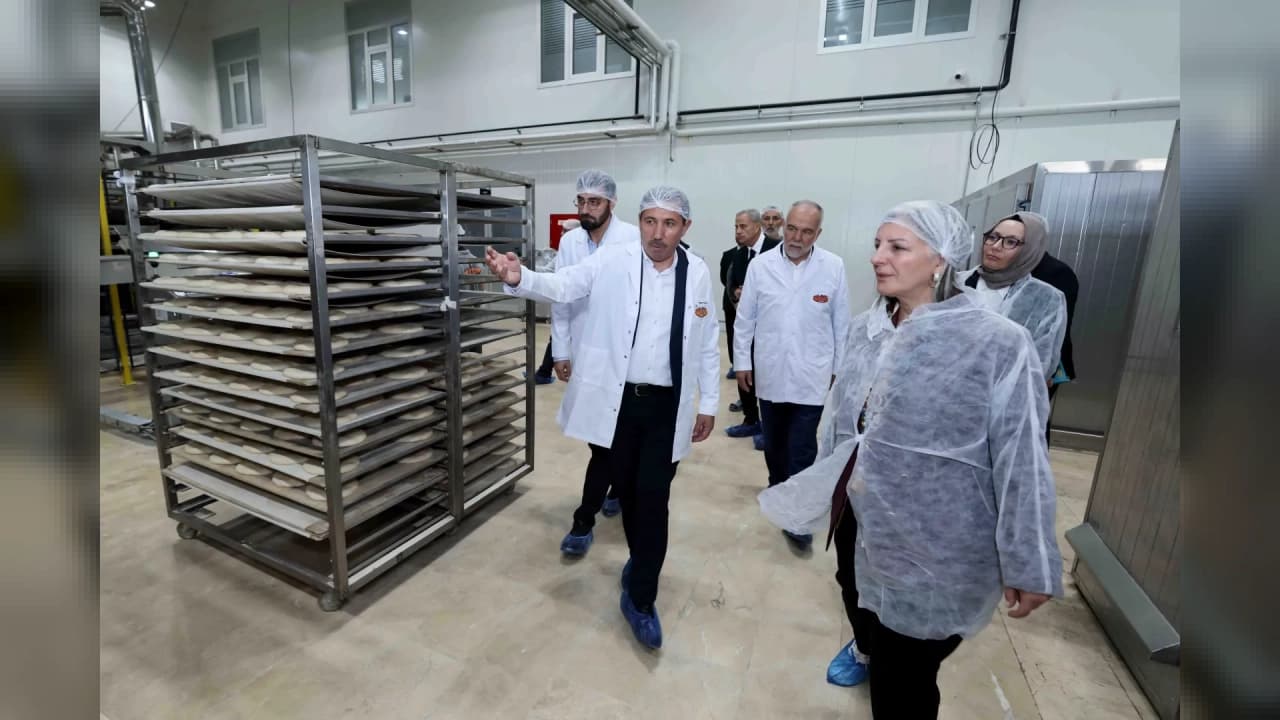 Cumhurbaşkanlığı Kurulundan Karatay Halk Ekmek Fabrikasına İnceleme